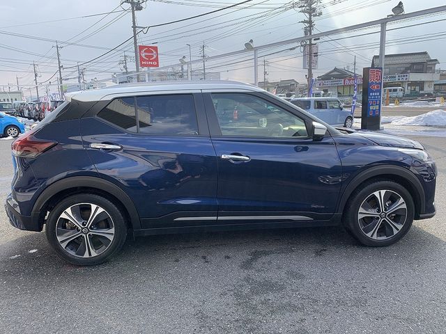 NISSAN KICKS 2023 Image 31