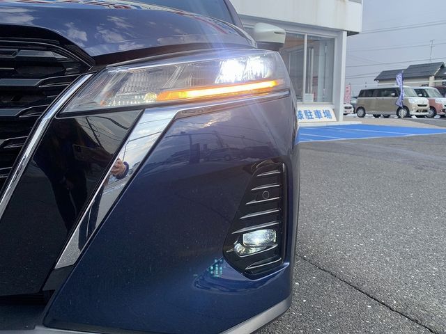 NISSAN KICKS 2023 Image 31