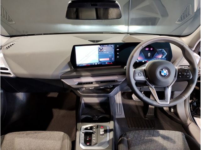 BMW 1SERIES 2025 Image 31