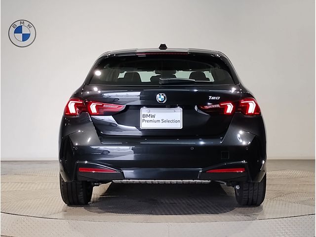 BMW 1SERIES 2025 Image 31