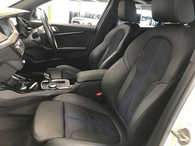 BMW 1SERIES 2023 Image 31