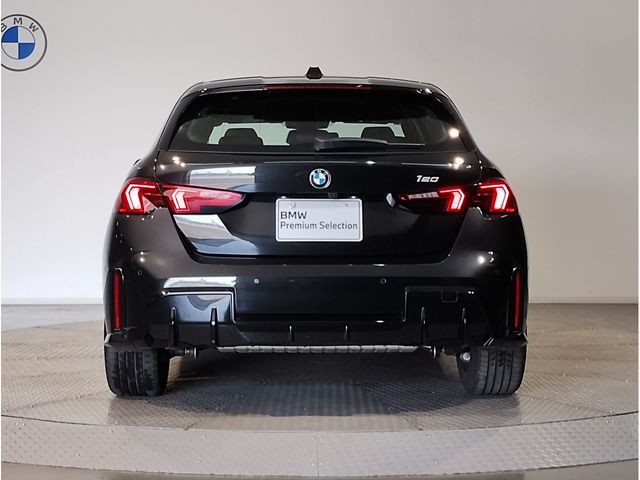 BMW 1SERIES 2025 Image 31