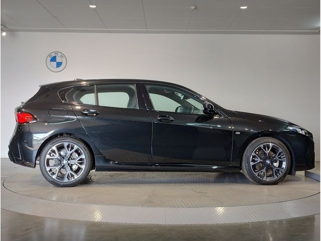 BMW 1SERIES 2025 Image 31