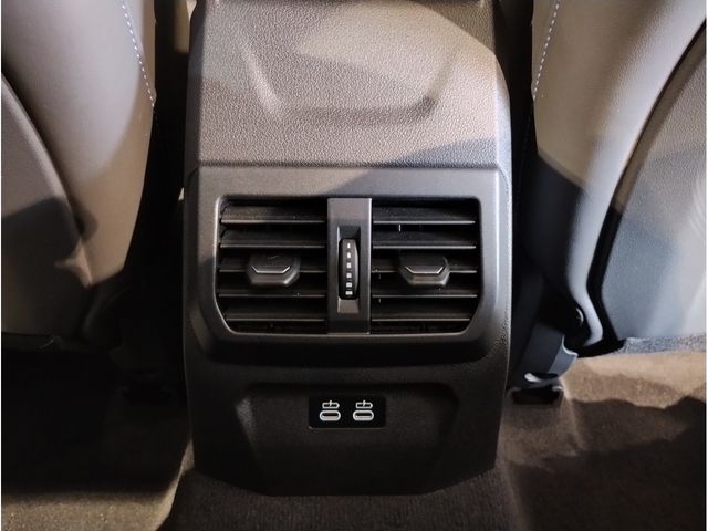 BMW 1SERIES 2025 Image 31