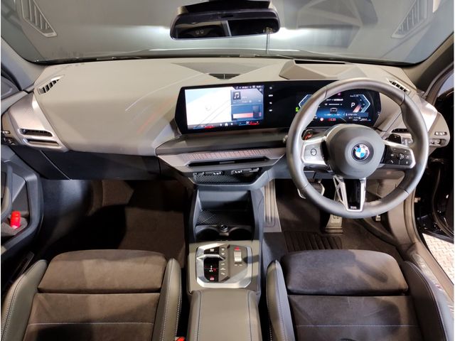 BMW 1SERIES 2025 Image 31