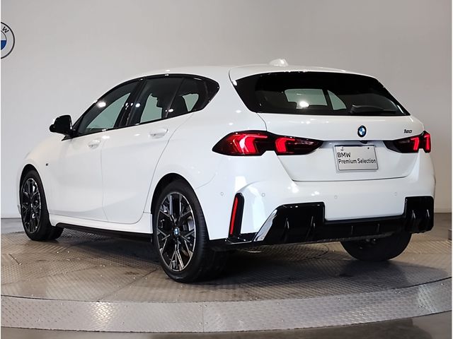 BMW 1SERIES 2025 Image 31