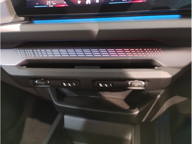 BMW 1SERIES 2025 Image 31