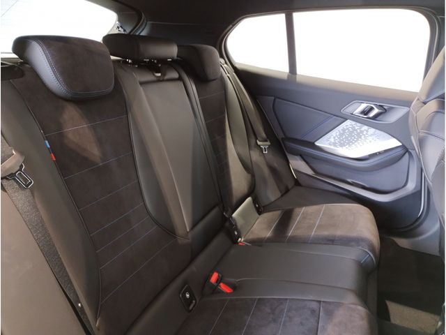 BMW 1SERIES 2025 Image 31