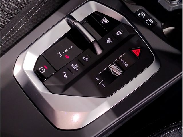 BMW 1SERIES 2025 Image 31