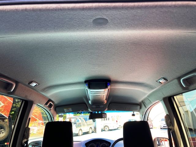 DAIHATSU MOVE CUSTOM 2011 Image 31