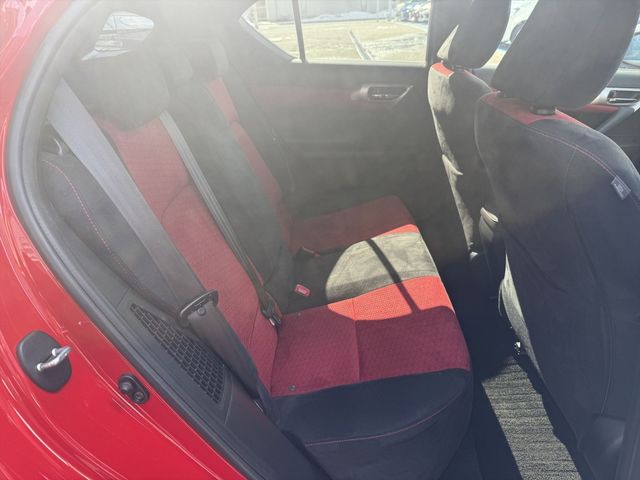 TOYOTA LEXUS CT200H 2014 Image 31