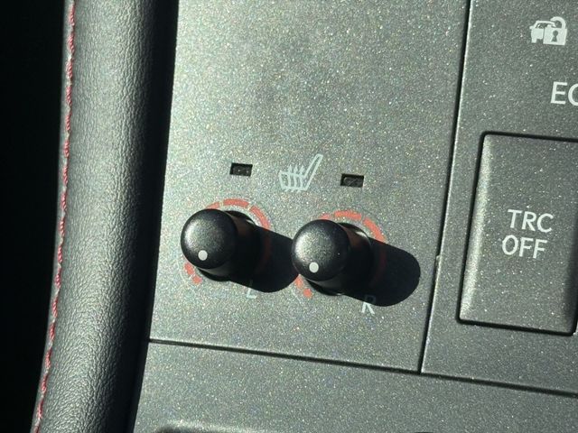 TOYOTA LEXUS CT200H 2014 Image 31