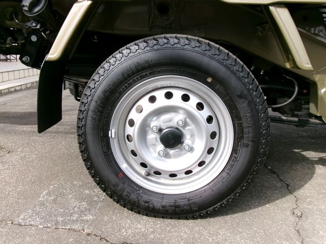 DAIHATSU HIJET TRUCK 4WD 2025 Image 31