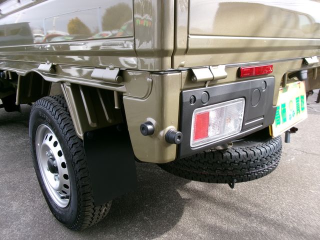 DAIHATSU HIJET TRUCK 4WD 2025 Image 31