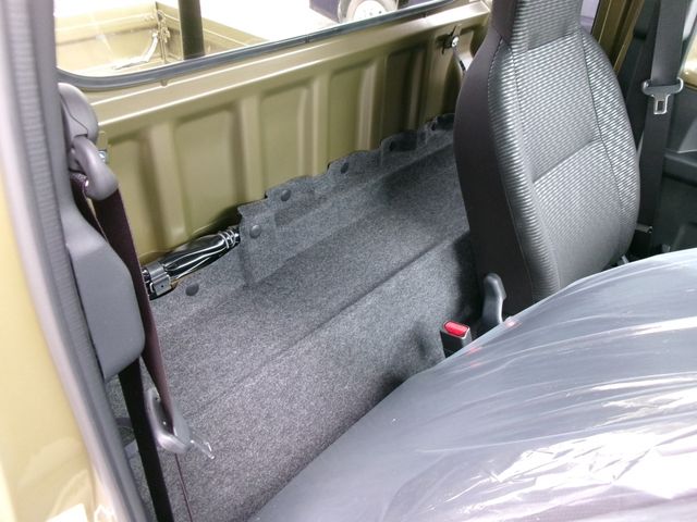 DAIHATSU HIJET TRUCK 4WD 2025 Image 31