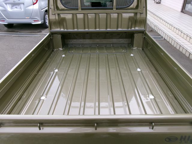 DAIHATSU HIJET TRUCK 4WD 2025 Image 31