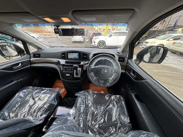 NISSAN ELGRAND  4WD 2018 Image 31