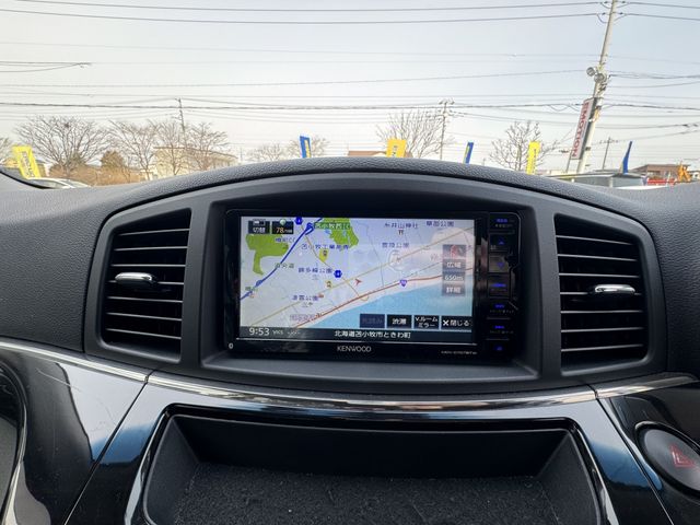 NISSAN ELGRAND  4WD 2018 Image 31