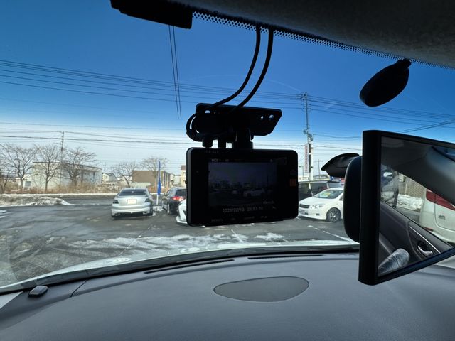 NISSAN ELGRAND  4WD 2018 Image 31