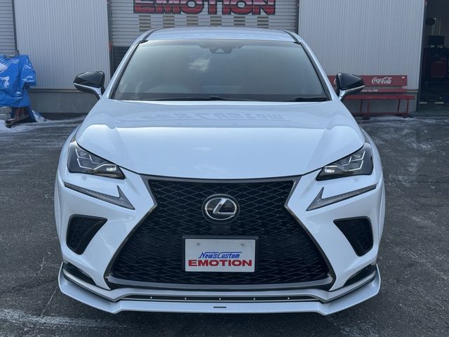 TOYOTA LEXUS NX300 AWD 2017 Image 31