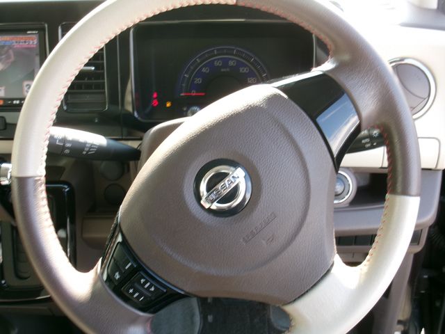 NISSAN MOCO 2015 Image 31