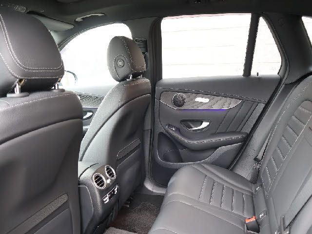 MERCEDES BENZ GLC CL 2023 Image 31