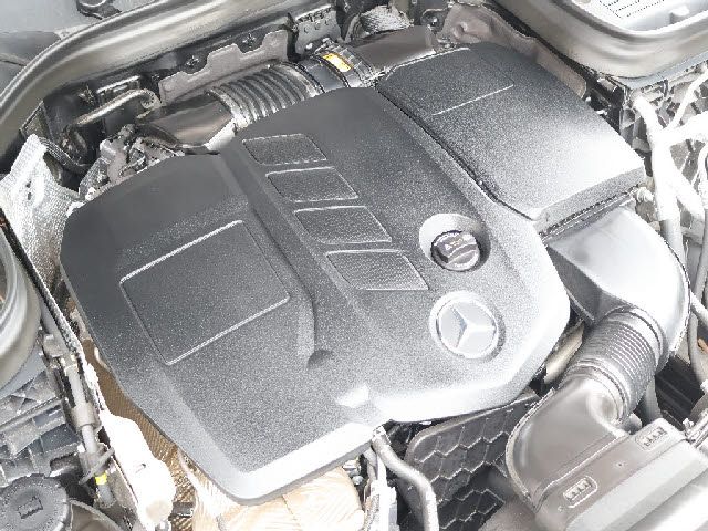 MERCEDES BENZ GLC CL 2023 Image 31