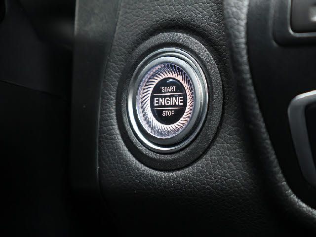 MERCEDES BENZ GLC CL 2023 Image 31