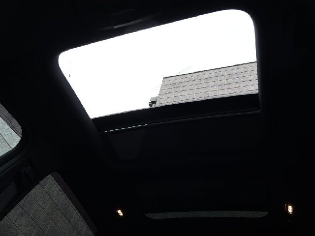 MERCEDES BENZ GLC CL 2023 Image 31