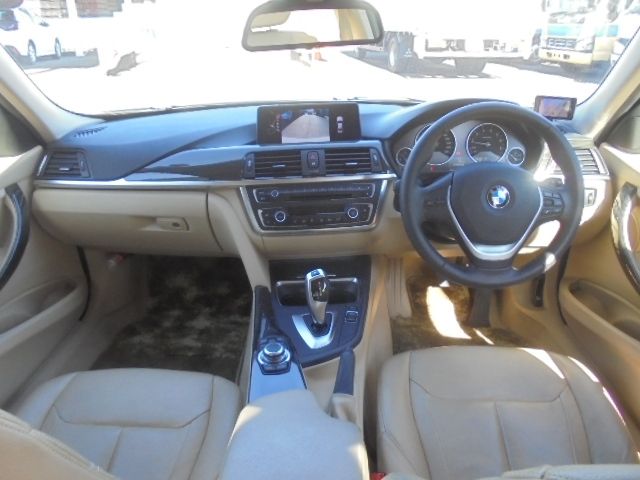 BMW 3SERIES SEDAN 2013 Image 31