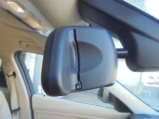 BMW 3SERIES SEDAN 2013 Image 31