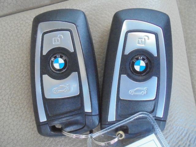 BMW 3SERIES SEDAN 2013 Image 31