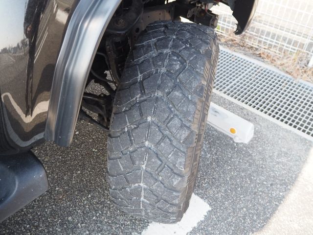 TOYOTA HILUXSURF WAGON 4WD 2001 Image 31