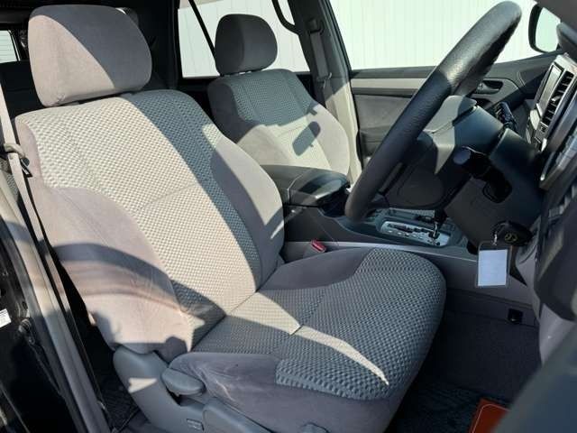 TOYOTA HILUXSURF WAGON 2WD 2008 Image 31