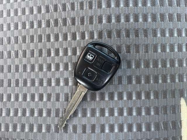 TOYOTA HILUXSURF WAGON 2WD 2008 Image 31