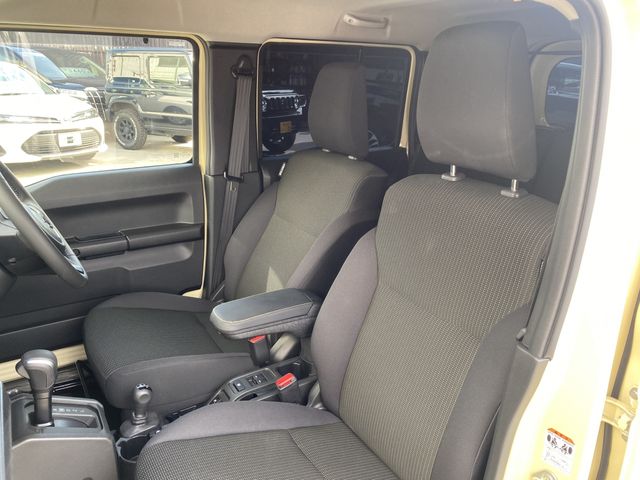 SUZUKI JIMNY NOMADE 2026 Image 31