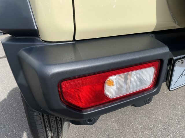 SUZUKI JIMNY NOMADE 2026 Image 31