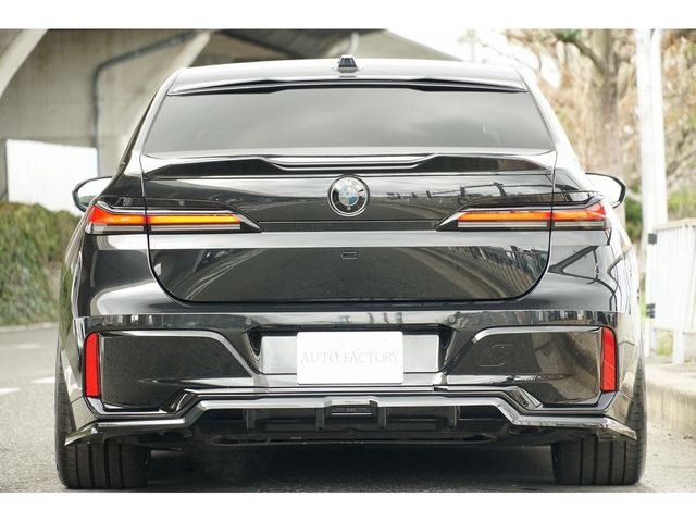 BMW 7SERIES 2023 Image 31