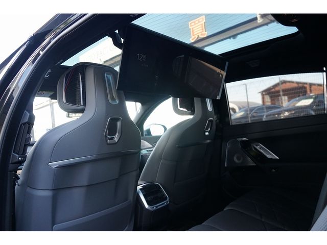 BMW 7SERIES 2023 Image 31