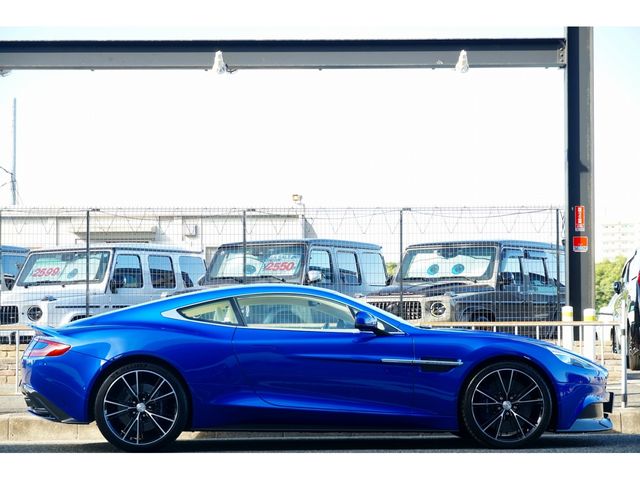 ASTON MARTIN ASTON MARTIN 2014 Image 31