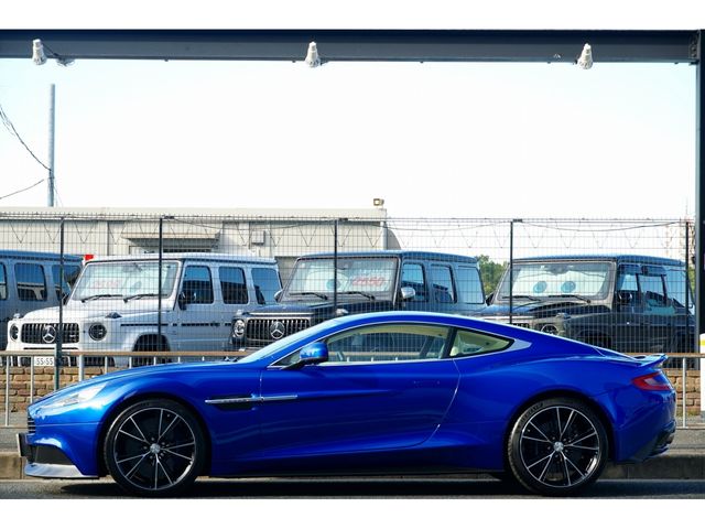 ASTON MARTIN ASTON MARTIN 2014 Image 31