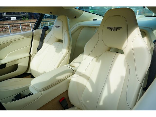 ASTON MARTIN ASTON MARTIN 2014 Image 31