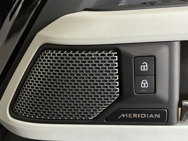 ROVER DEFENDER 2023 Image 31