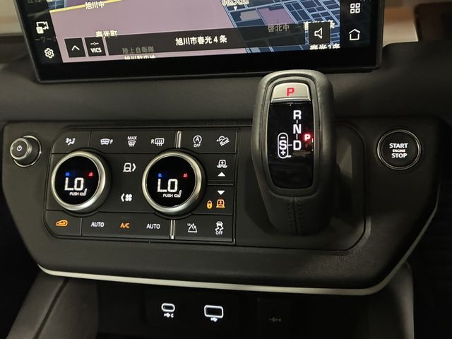 ROVER DEFENDER 2023 Image 31