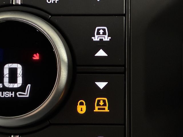 ROVER DEFENDER 2023 Image 31