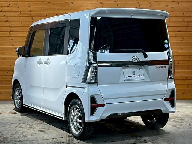 DAIHATSU TANTO CUSTOM 4WD 2019 Image 31