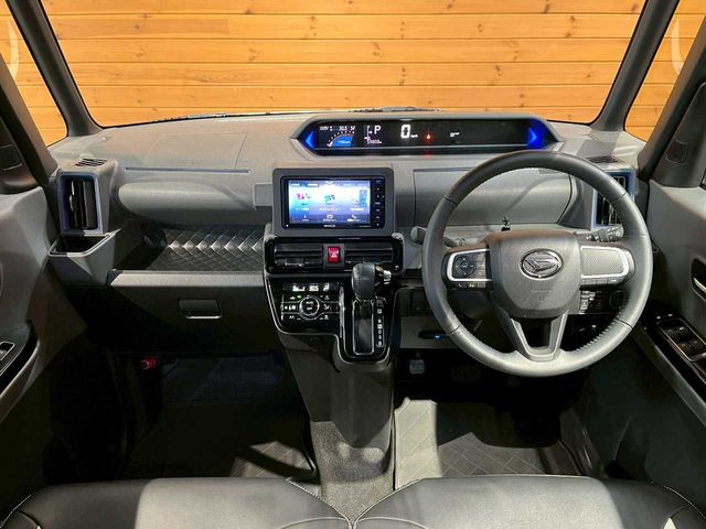 DAIHATSU TANTO CUSTOM 4WD 2019 Image 31
