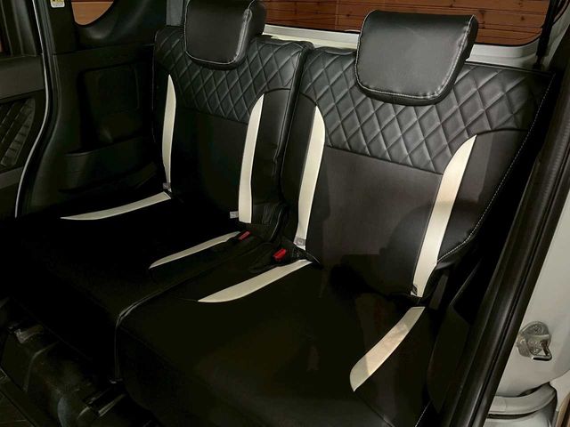 DAIHATSU TANTO CUSTOM 4WD 2019 Image 31