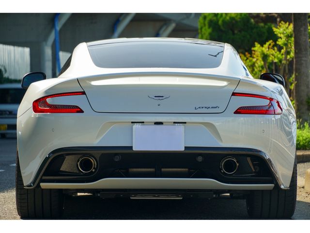 ASTON MARTIN ASTON MARTIN 2016 Image 31