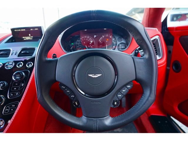 ASTON MARTIN ASTON MARTIN 2016 Image 31